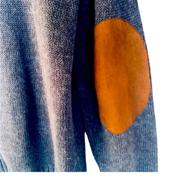 CHAPS MEN BLUE PULLOVER SWEATER - Picture 4 of 7